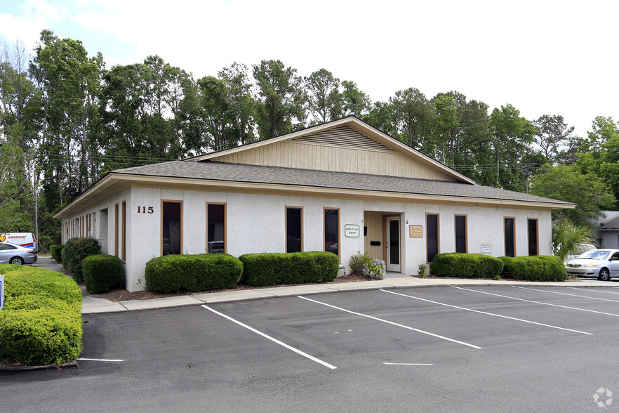 115 Oglethorpe Professional Ct, Savannah, GA for lease - Primary Photo - Image 1 of 7