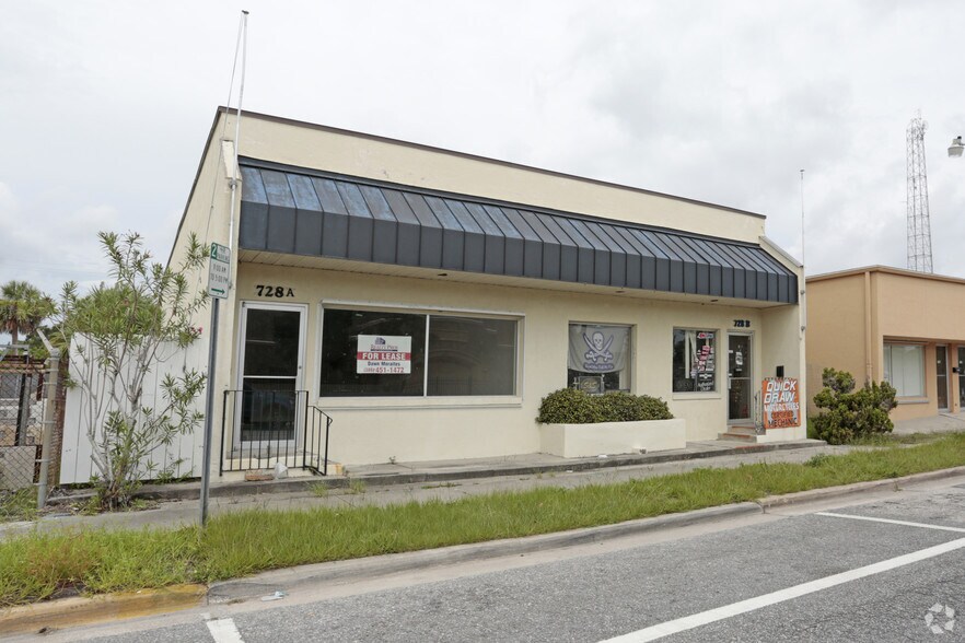 728 Ballough Rd, Daytona Beach, FL for lease - Primary Photo - Image 1 of 5