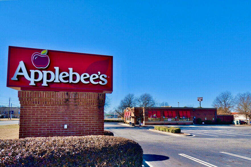 185 Cherokee Pl, Cartersville, GA for sale - Building Photo - Image 2 of 6