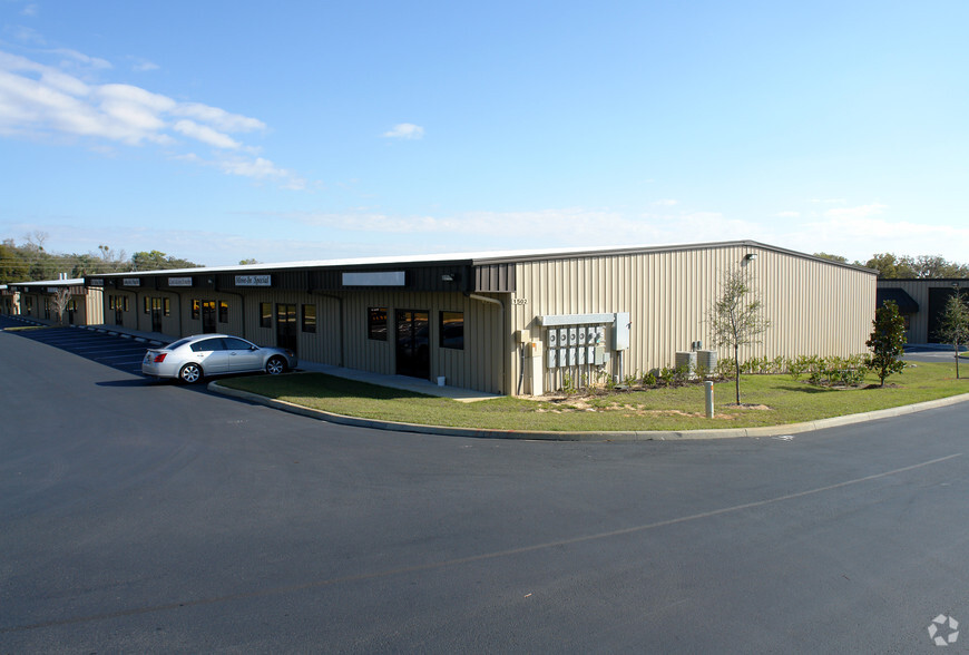 15430 County Road 565A, Groveland, FL for lease - Primary Photo - Image 3 of 11