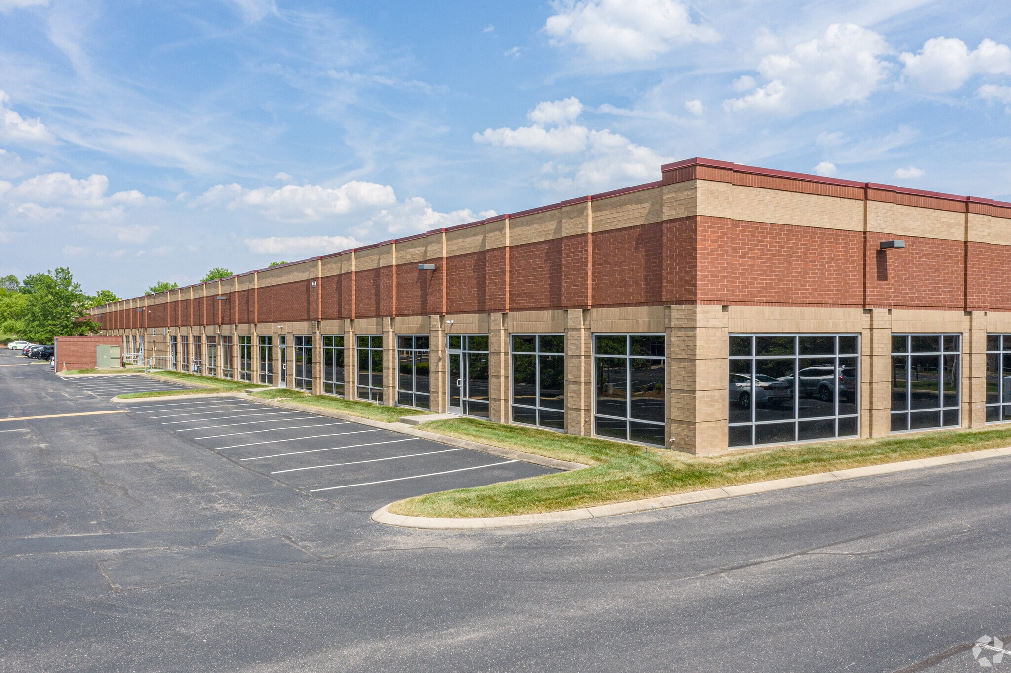 415 Duke Dr, Franklin, TN for lease Building Photo- Image 1 of 5