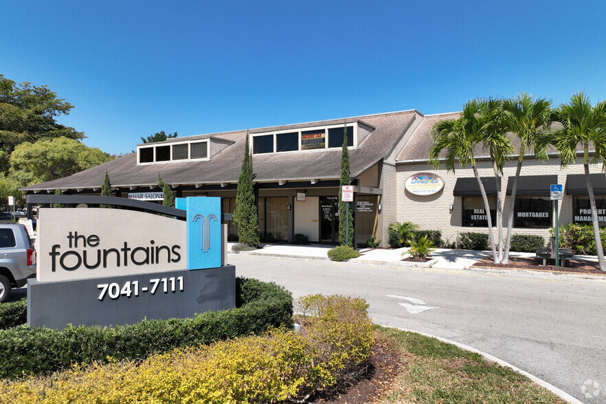 7041-7111 W Commercial Blvd, Tamarac, FL for lease - Building Photo - Image 1 of 11