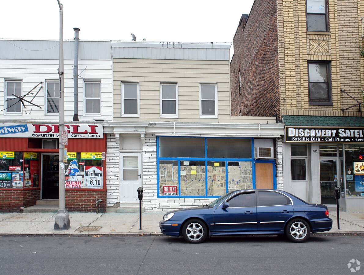 1002 Broadway, Bayonne, NJ 07002 Property Record