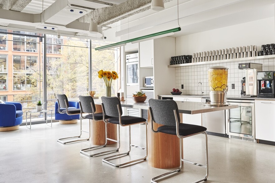 1701 Rhode Island Ave NW, Washington, DC for lease - Interior Photo - Image 3 of 10