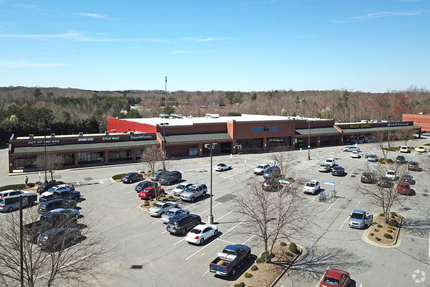 1410-1450 River Ridge Dr, Clemmons, NC for lease - Building Photo - Image 1 of 15