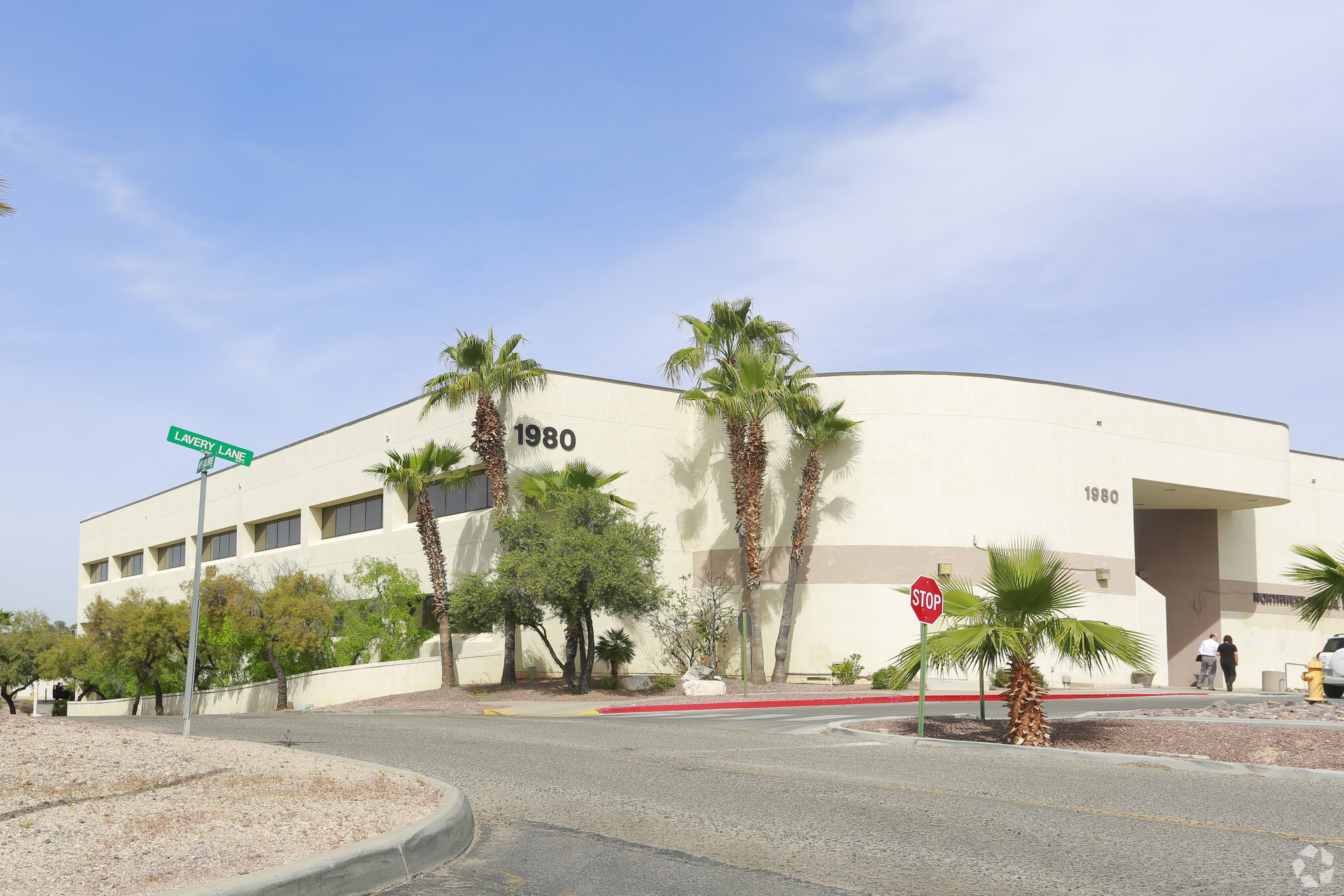 1980 W Hospital Dr, Tucson, AZ for sale Primary Photo- Image 1 of 3