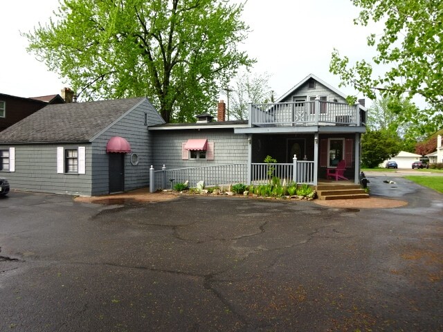 2869 Church St, Stevens Point, WI for sale - Building Photo - Image 1 of 1