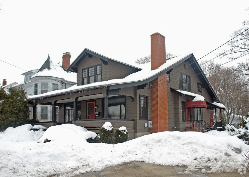 312 Elm St, Biddeford, ME for sale - Primary Photo - Image 1 of 1
