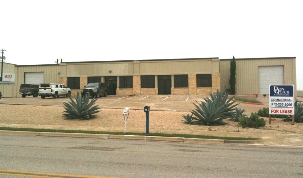 13419 Immanuel Rd, Pflugerville, TX for lease - Building Photo - Image 3 of 4