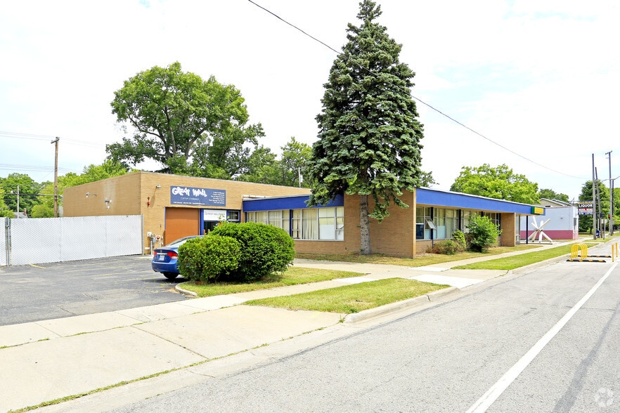 530 Livernois St, Ferndale, MI for lease - Building Photo - Image 3 of 3