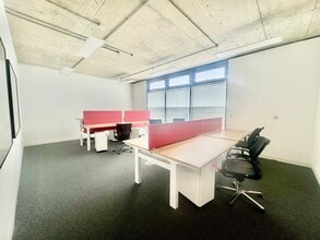 Hitchin Rd, Luton for lease Interior Photo- Image 2 of 17