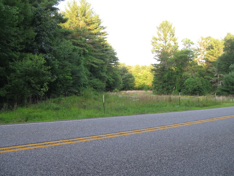 333 Pendleton Hill, Voluntown, CT for lease - Building Photo - Image 3 of 16