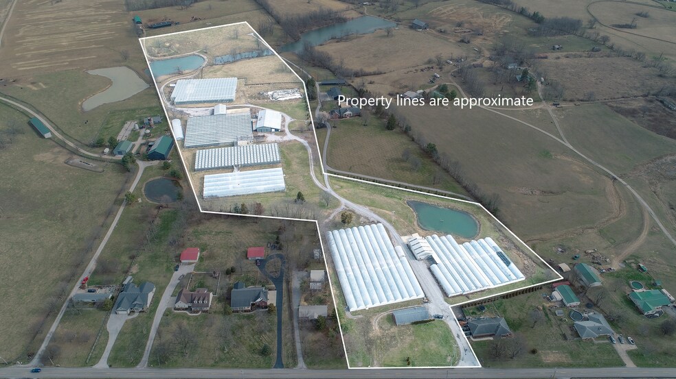 1895 Clintonville Rd, Paris, KY 40361