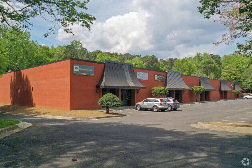 3427 Oakcliff Rd, Doraville, GA for lease - Building Photo - Image 2 of 2