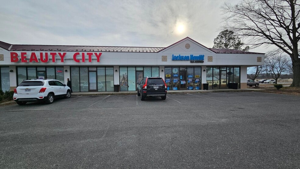 1308-1398 Tappahannock Blvd, Tappahannock, VA for lease - Building Photo - Image 3 of 6