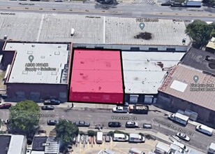 8-12 Preston Ct, Brooklyn, NY for lease Building Photo- Image 2 of 3