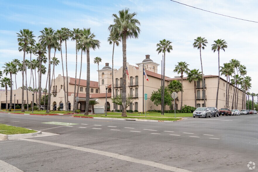 101 N Main St, McAllen, TX for sale - Primary Photo - Image 1 of 1