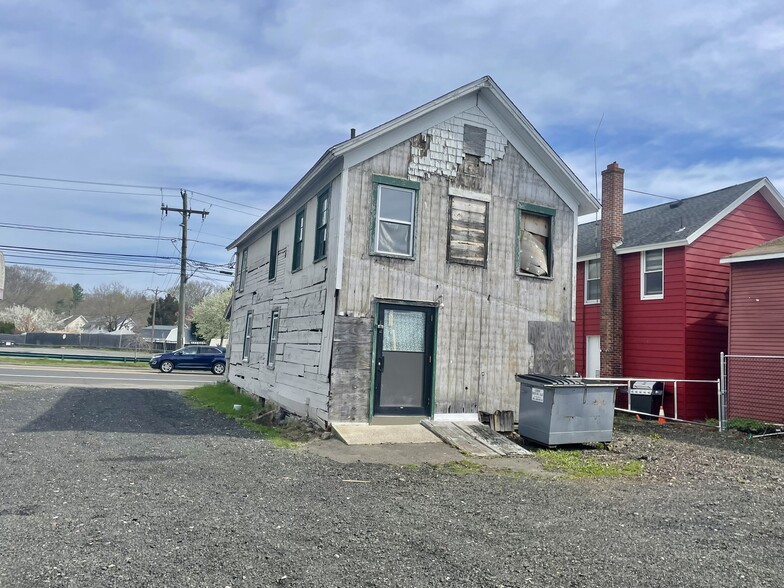 303 Main St, Branford, CT for lease - Building Photo - Image 2 of 4