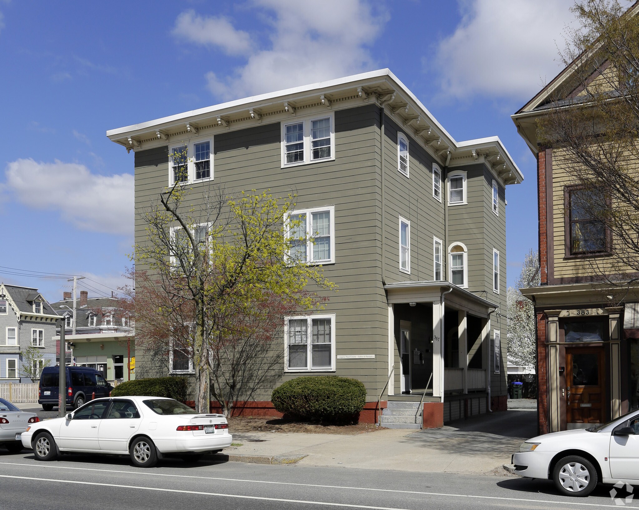 387 Broadway, Providence, RI for sale Primary Photo- Image 1 of 1