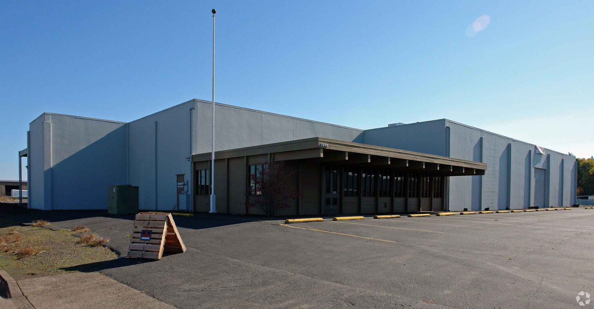 1305 S Bertelsen Rd, Eugene, OR 97402 Industrial for Sale