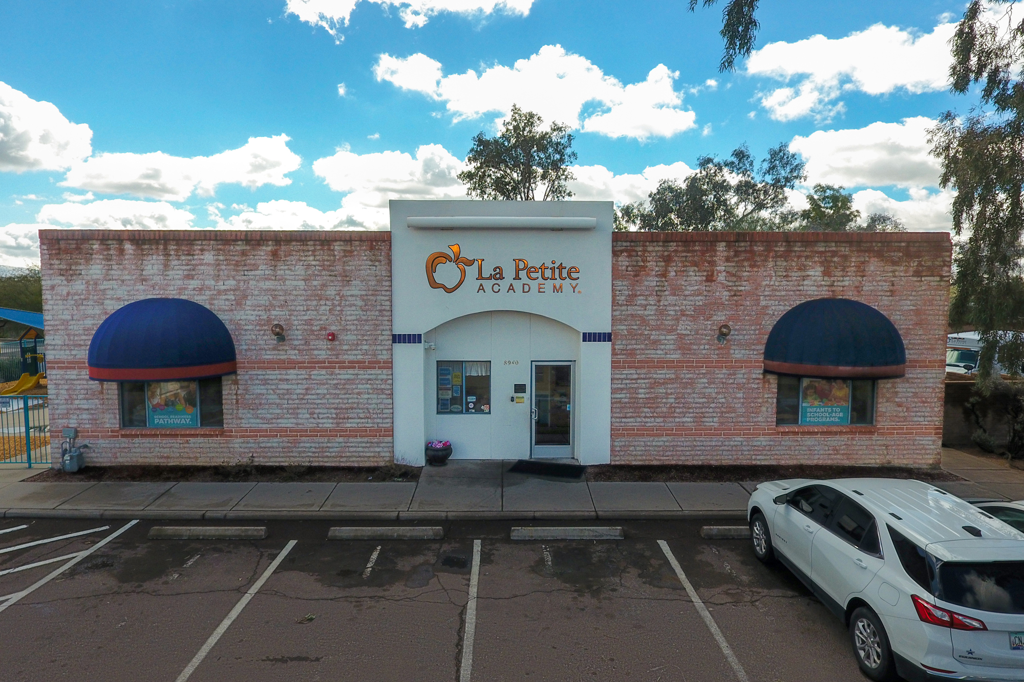 8940 E Tanque Verde Rd, Tucson, AZ for sale Building Photo- Image 1 of 6