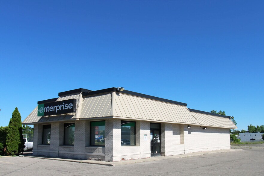 4128 W Pierson Rd, Flint, MI for sale - Building Photo - Image 1 of 1