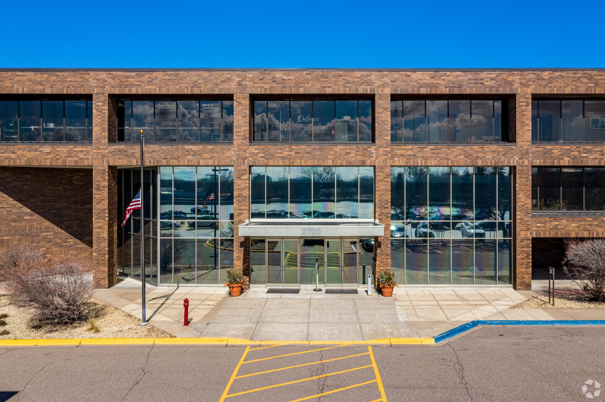2700 N Snelling Ave, Roseville, MN 55113 Offices Rosedale