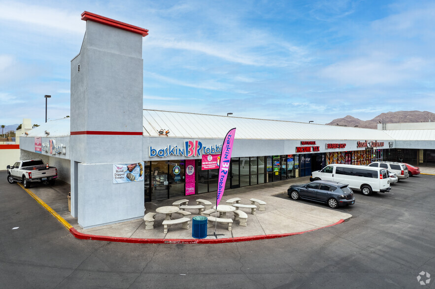 4400-4480 E Charleston Blvd, Las Vegas, NV for lease - Building Photo - Image 3 of 16