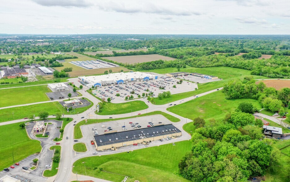 626 Wesley Dr, Wood River, IL for lease - Building Photo - Image 1 of 10