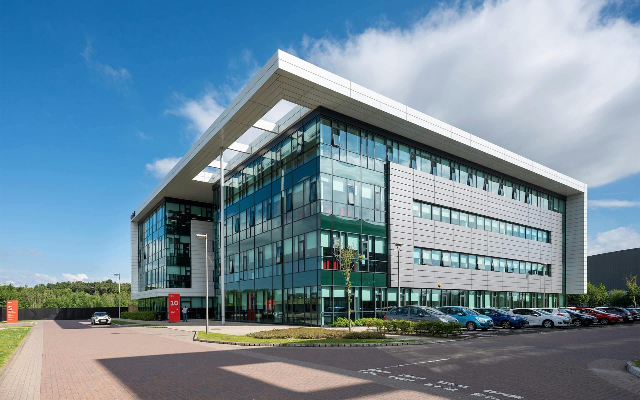 Parklands Ave, Holytown for lease Building Photo- Image 1 of 9