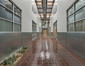 901 W Alameda Ave, Burbank, CA for lease Interior Photo- Image 2 of 2