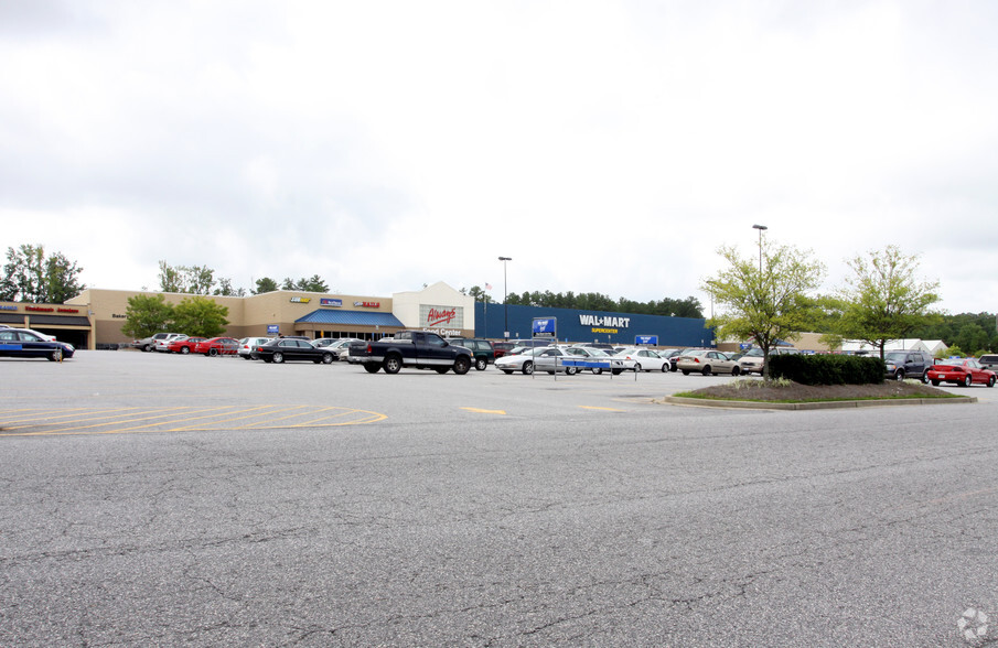 722 Collins Hill Rd, Lawrenceville, GA for lease - Building Photo - Image 2 of 8