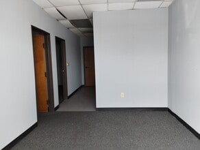 605 S Sherman St, Richardson, TX for lease Building Photo- Image 2 of 6