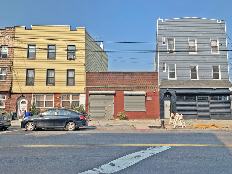 30 Bushwick Ave, Brooklyn, NY for sale - Building Photo - Image 1 of 1