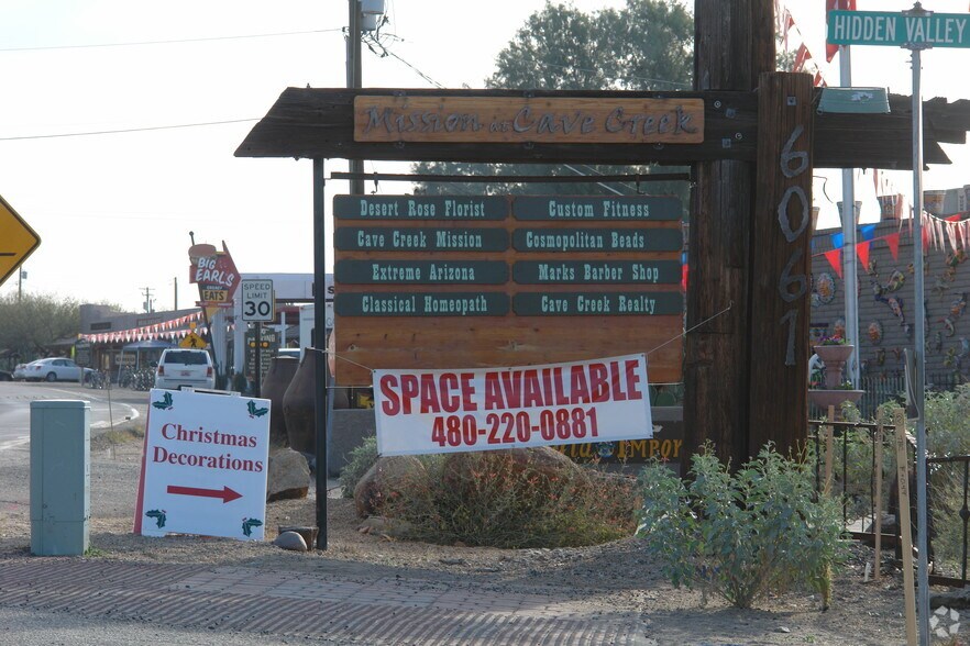 6061 E Cave Creek Rd, Cave Creek, AZ 85331