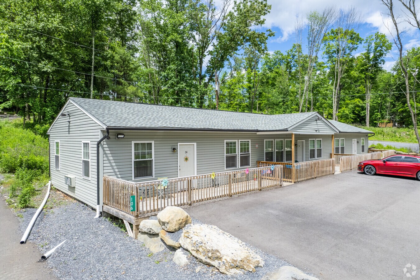 2309 Milford Rd, East Stroudsburg, PA 18301