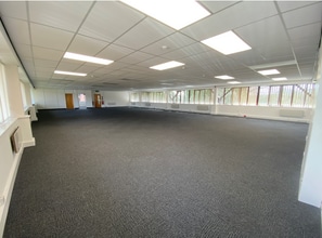 Bath Ln, Swadlincote for lease Interior Photo- Image 2 of 2