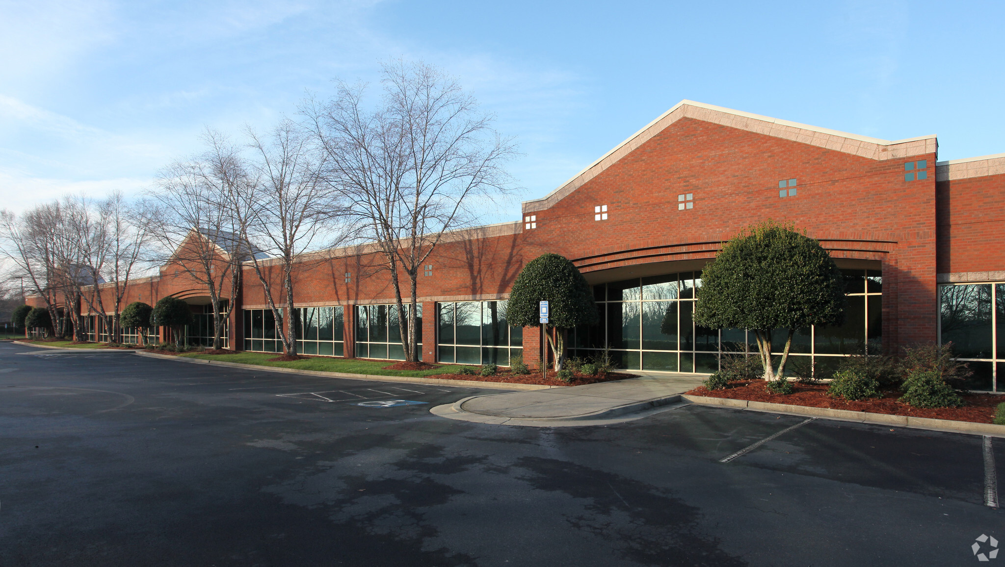 3965 Johns Creek Ct, Suwanee, GA 30024 - Office for Lease | LoopNet