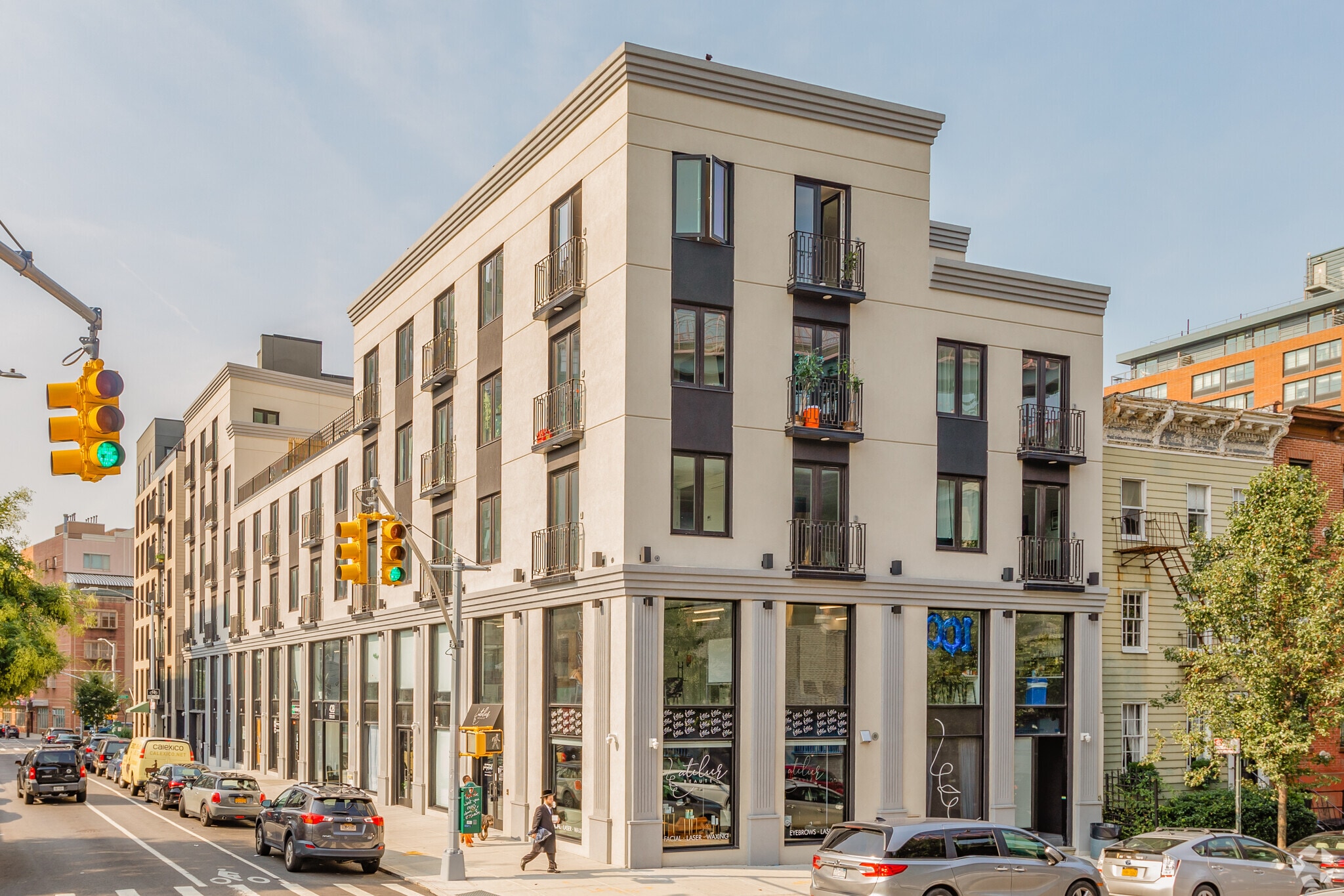 428 Wythe Ave, Brooklyn, NY for sale Primary Photo- Image 1 of 13