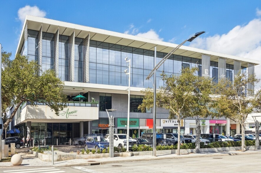 1800 Post Oak Blvd, Houston, TX for lease - Building Photo - Image 1 of 25