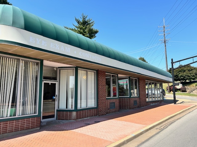 1 S Florissant Rd, Ferguson, MO for lease Building Photo- Image 1 of 8