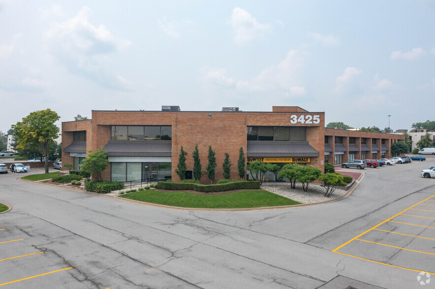 3425 Harvester Rd, Burlington, ON for lease - Building Photo - Image 2 of 4