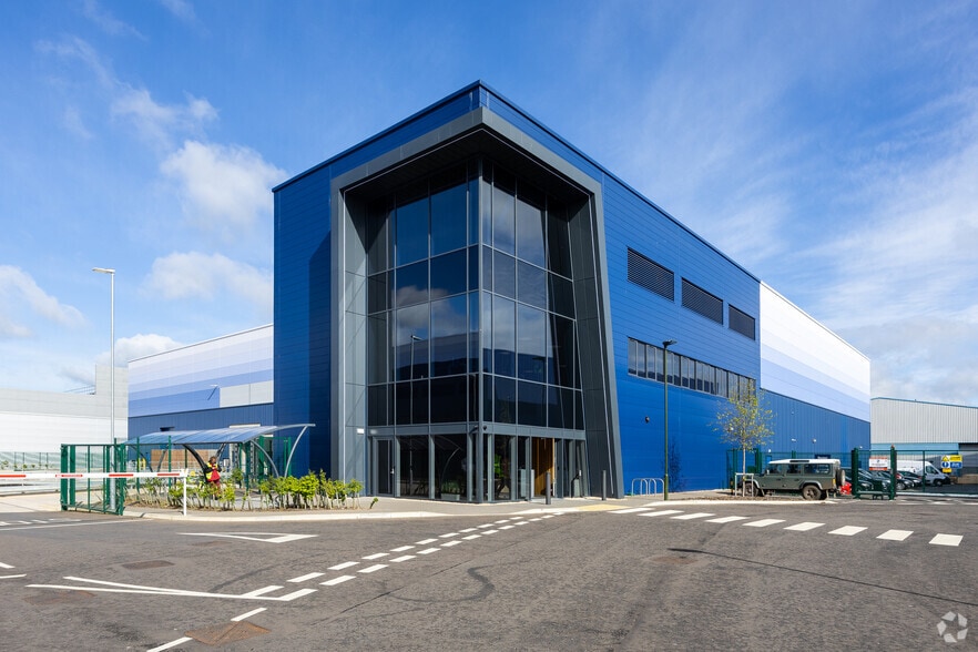 Woolborough Ln, Crawley for sale - Building Photo - Image 1 of 1