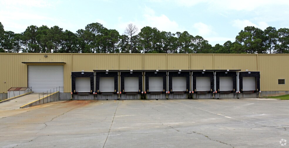 1679 Clay Rd, Valdosta, GA for lease - Building Photo - Image 2 of 4