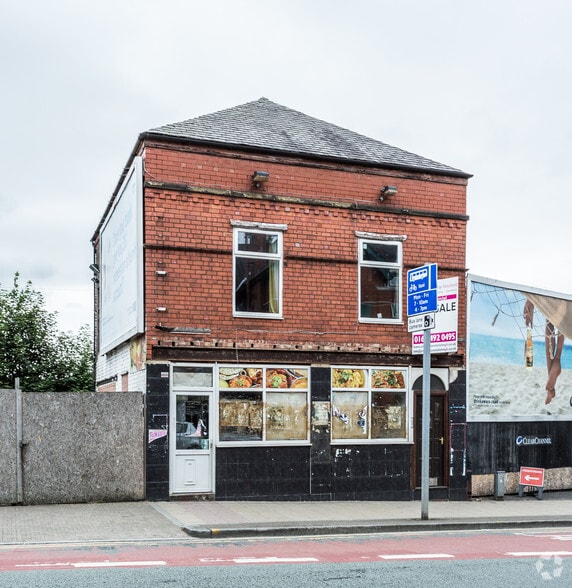 438 Cheetham Hill Rd, Manchester for sale - Primary Photo - Image 1 of 1