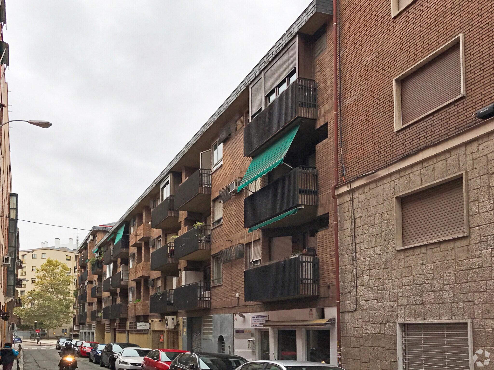Calle de Vinaróz, 15, Madrid, Madrid for sale Building Photo- Image 1 of 1