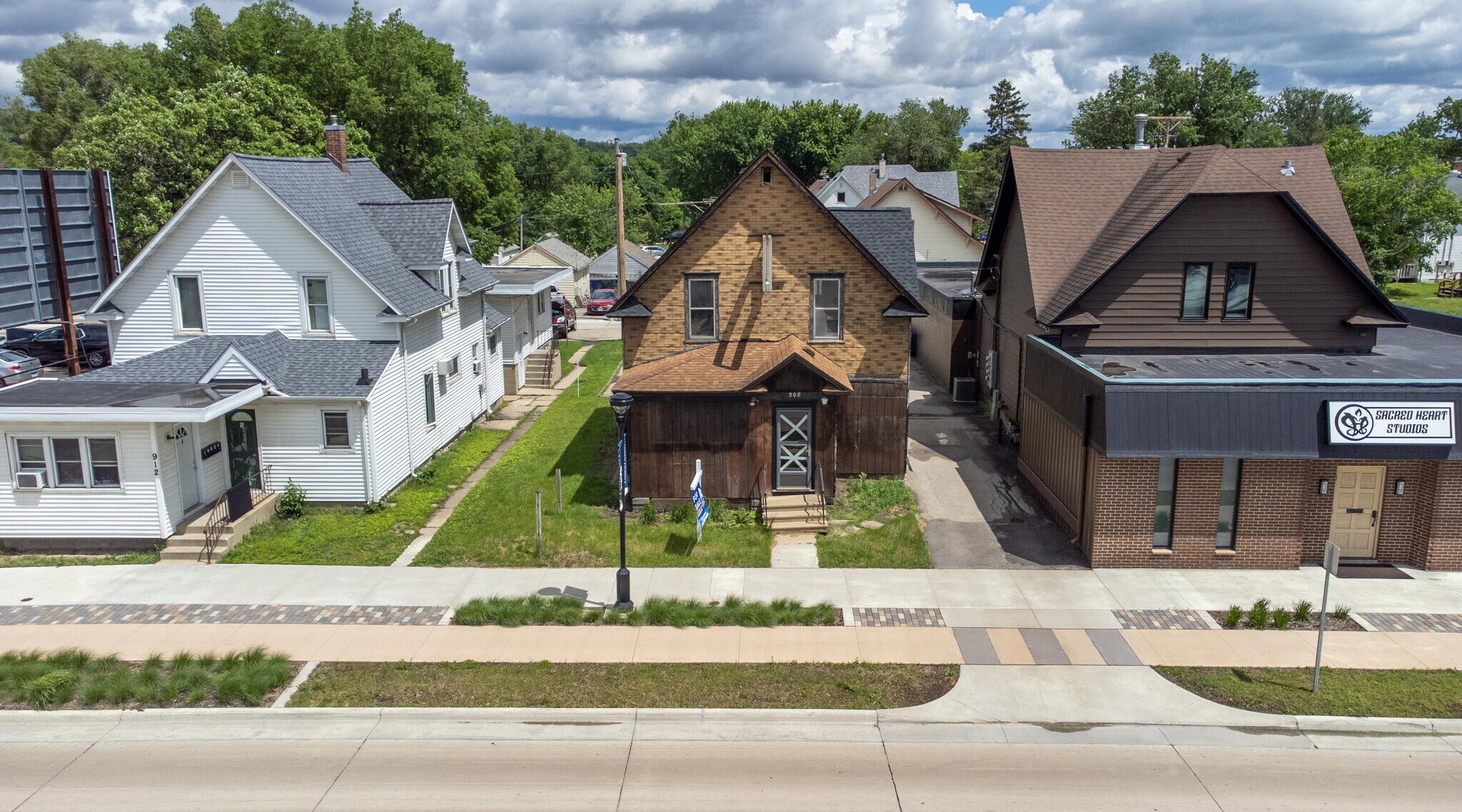 908 Broadway Ave N, Rochester, MN for sale Building Photo- Image 1 of 1