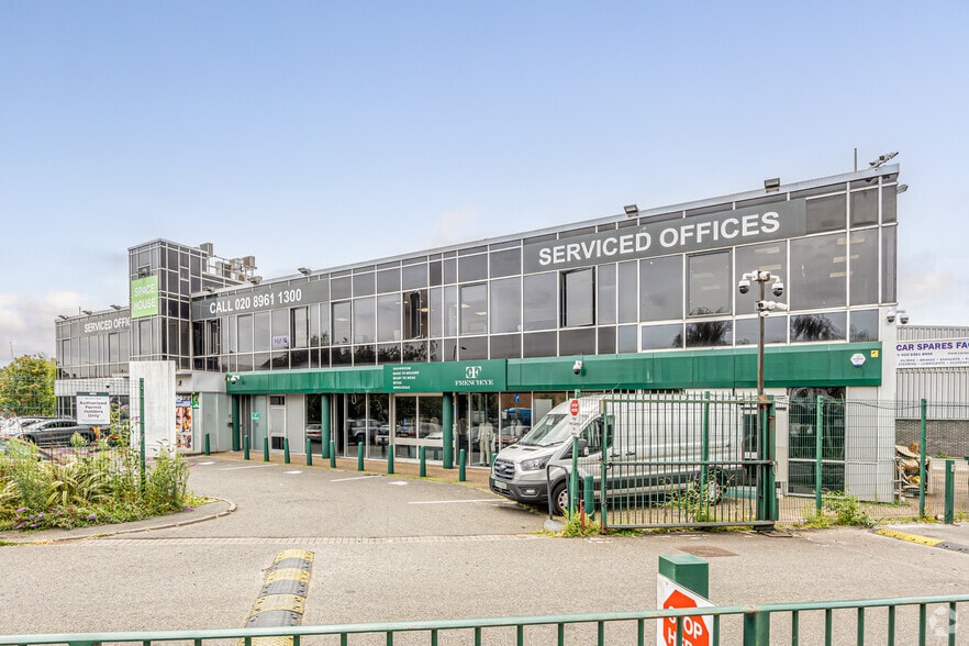 Abbey Rd, London for lease - Primary Photo - Image 3 of 4