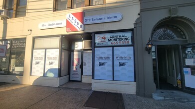 5 Fifth Ave, Bay Shore, NY for lease Building Photo- Image 2 of 6