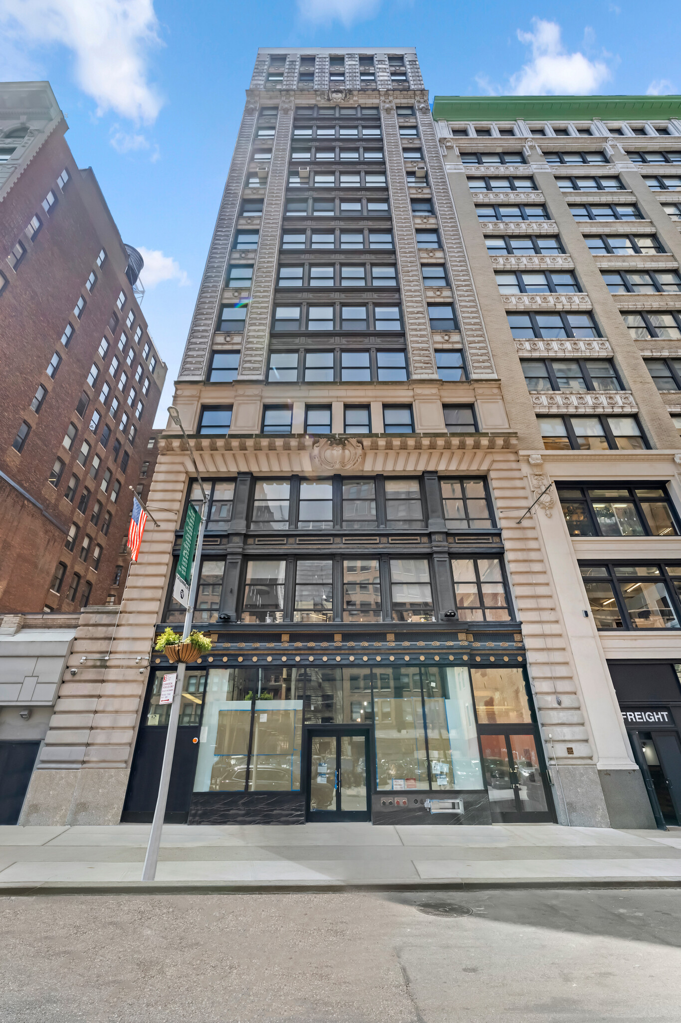 36 W 25th St, New York, NY for lease Building Photo- Image 1 of 4